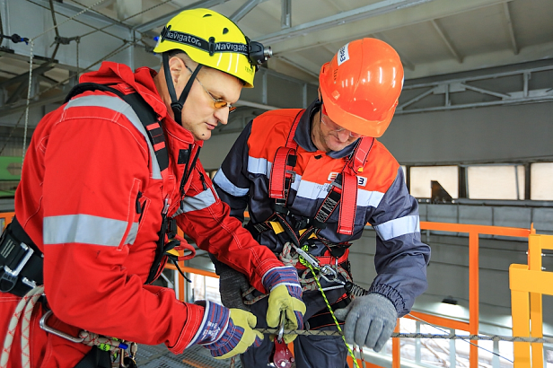 г.Нижний Тагил. Центр подготовки персонала Евраз-Урал"  установил учебный комплекс "АЛЬПИНИСТ" -03 